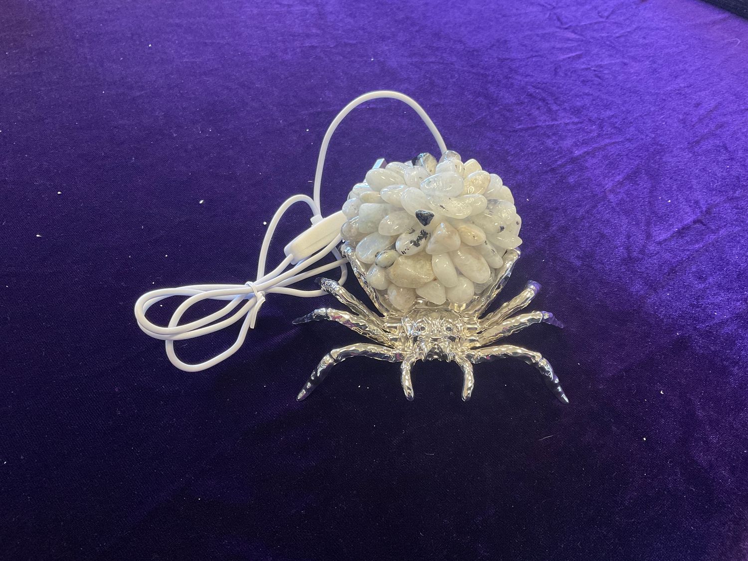 Moonstone Spider Light