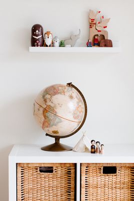 SAMPLE. Vintage World Globe, Antique Decorative