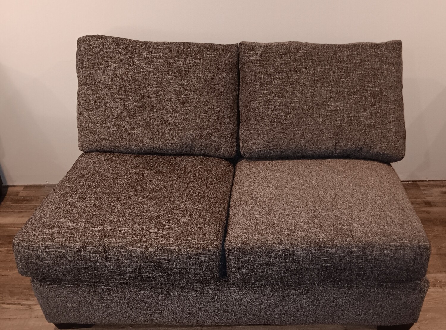 Saline Fluffdaddy Carbon Loveseat