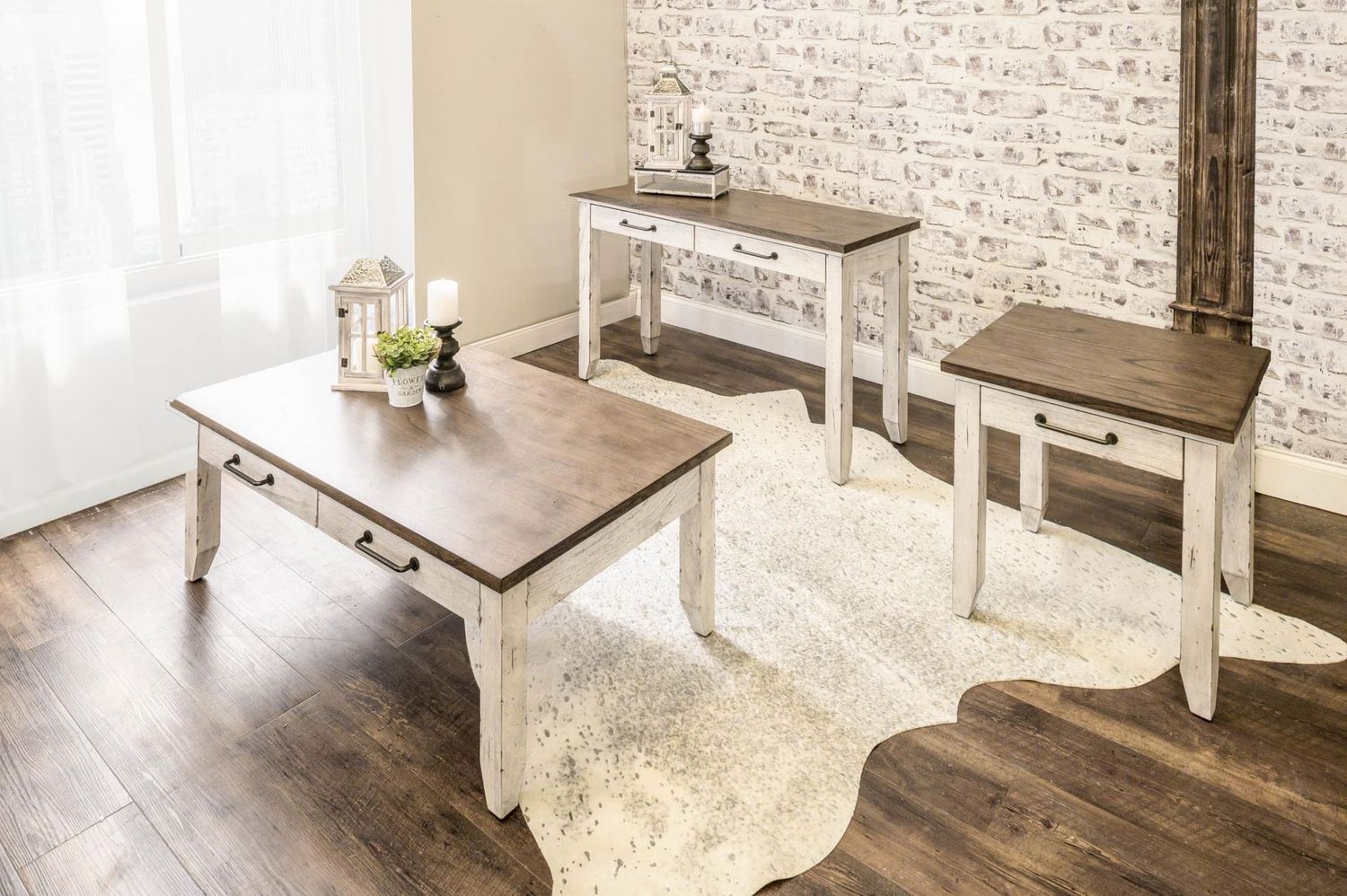 Bear Creek Cocktail & End Table Bundle