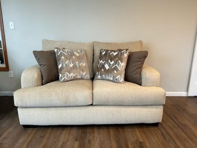 Rally Birch Loveseat
