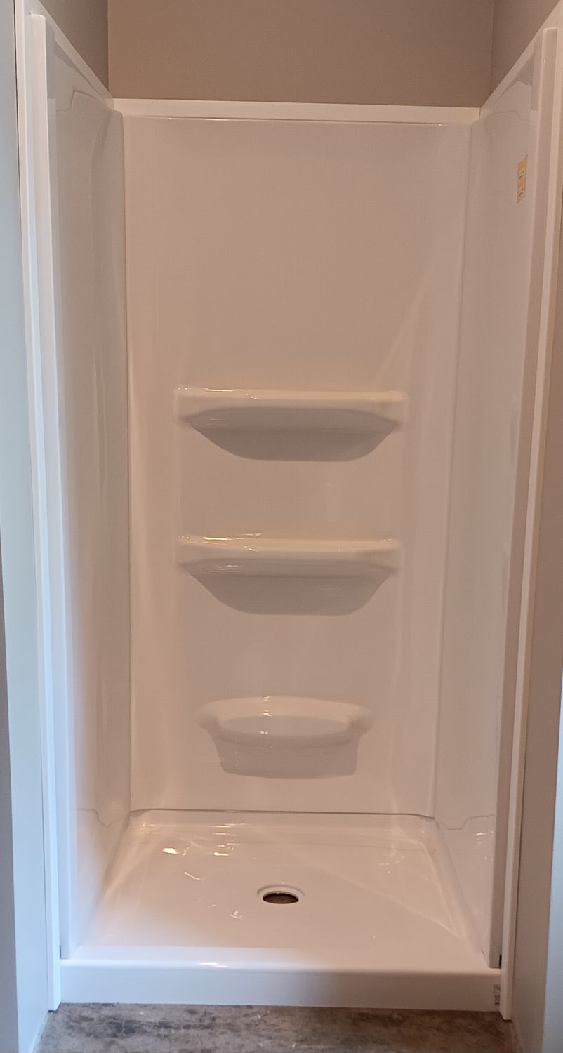 36x36 Lyons Shower Pan White
