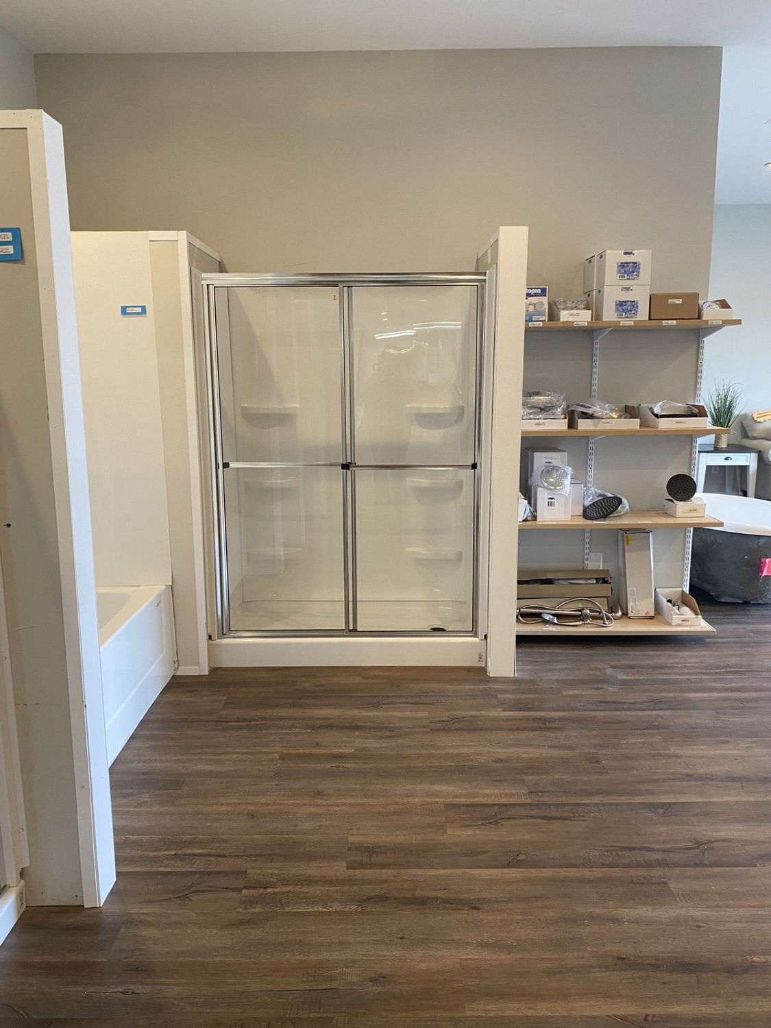 27x54 Shower Door - Chrome/Clear