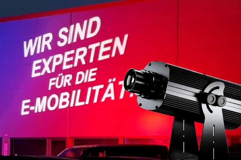 Advertising projector 300 watts, 1 gobo, static or rotating Advertising projector 300 watts, 1 gobo, static or rotating