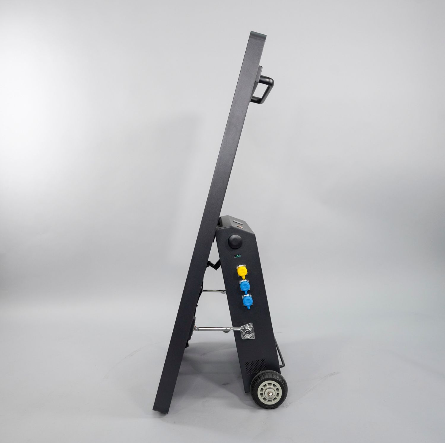 Digital-Signage Mobile Outdoor-Stele, Monitor 55