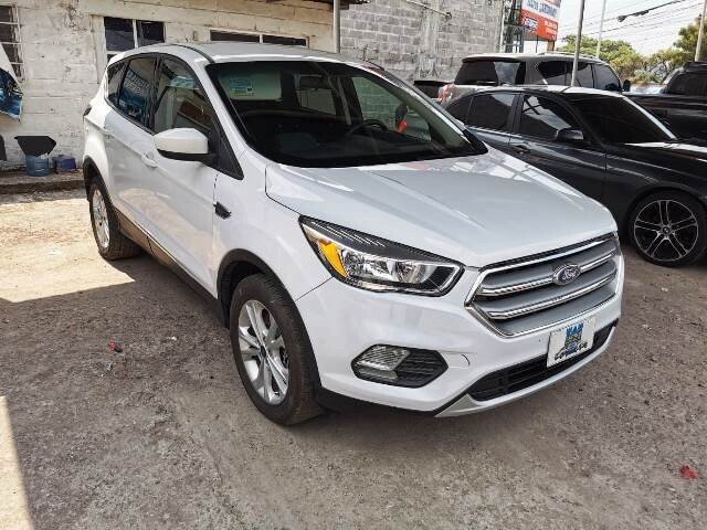 FORD ESCAPE  2017