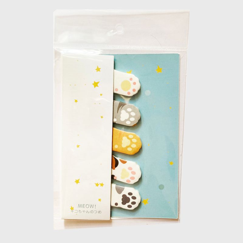 Sticky notes cat paws