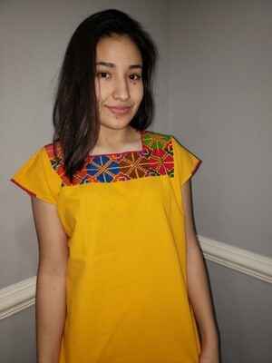 Blusa punto de cruz yellow 