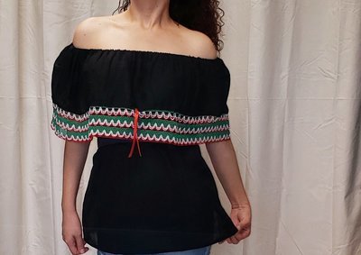 Blusa campesina tricolor