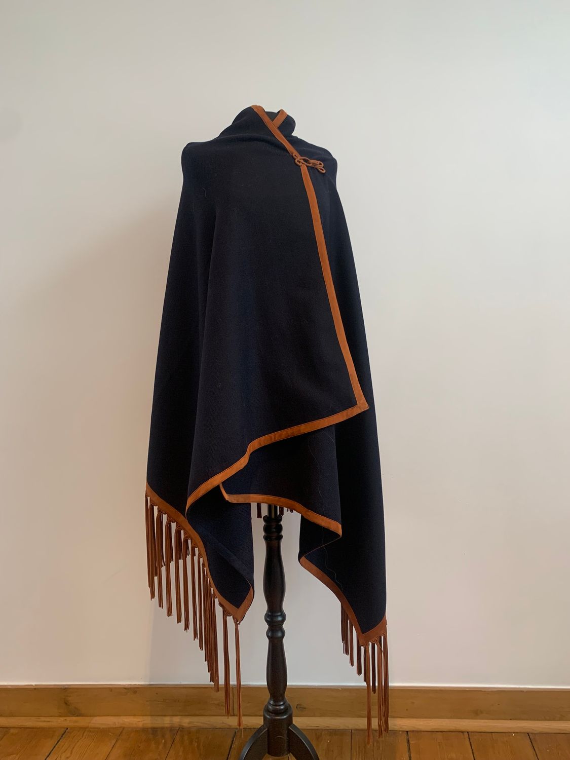 Aman Throw with Suede Details AVDW