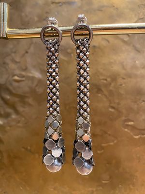Pearl Earrings - grey/silver LAURA B