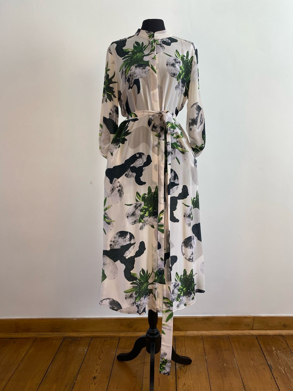 Donna Dress - Silk Garden KATERIN THEYS