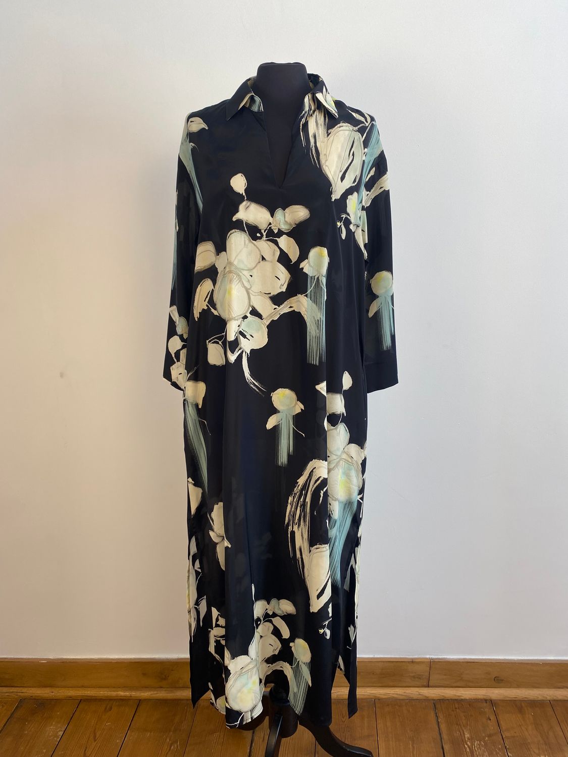 Black flower print Dress PSOPHIA