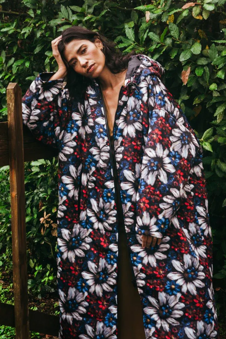 JOLENE SITTINGSUITS
