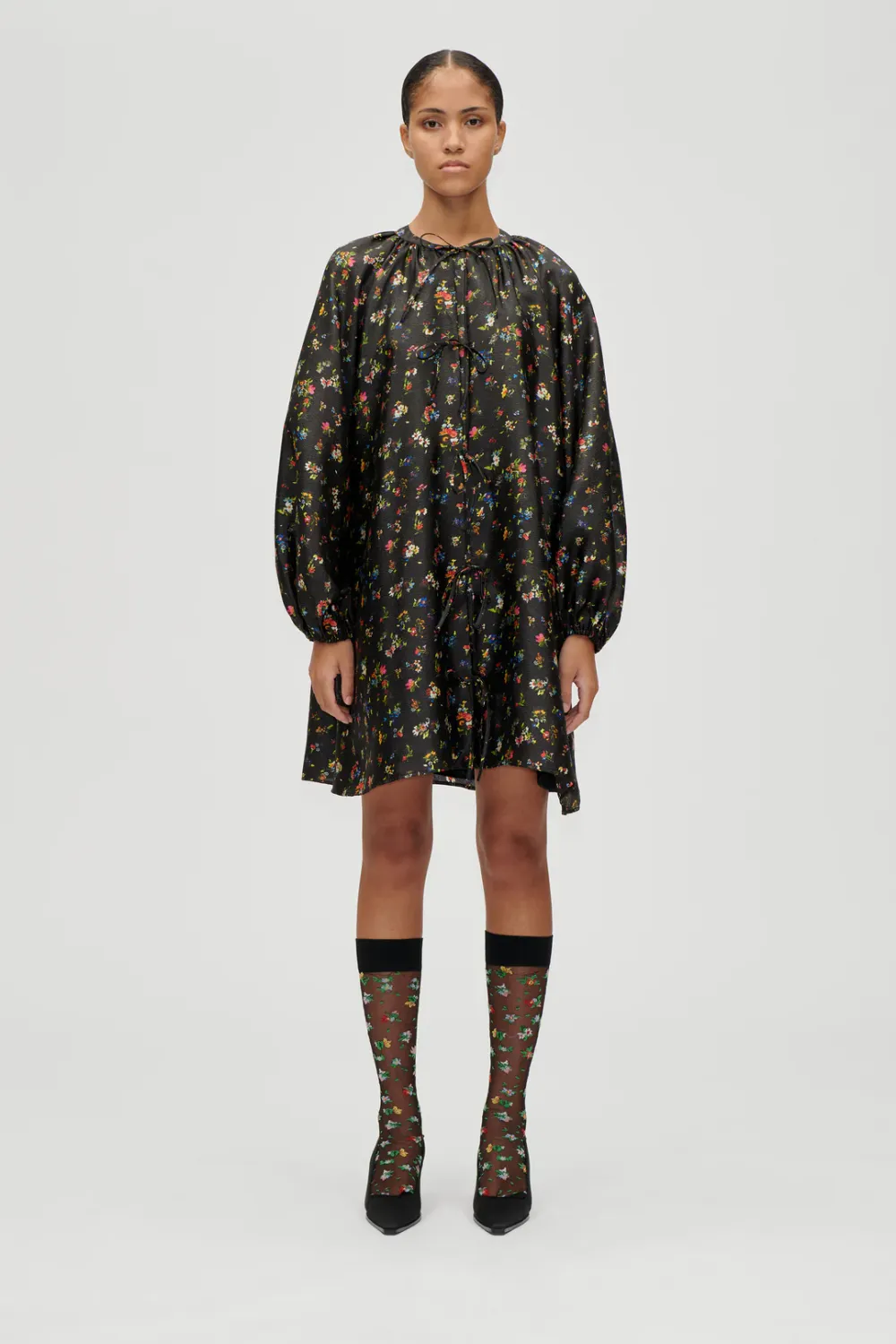 Voluminous Bow Dress STINE GOYA