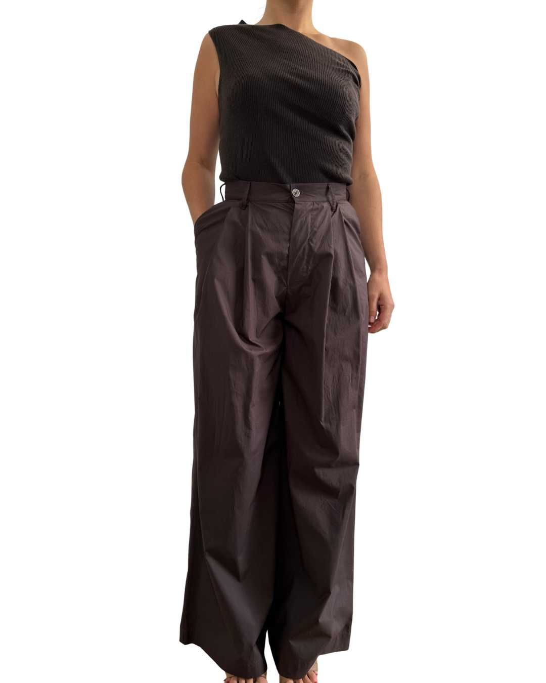 Archetype Trousers - brown JANUE