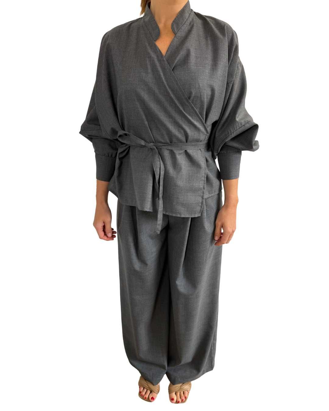 Archetype Top - grey fine wool JANUE