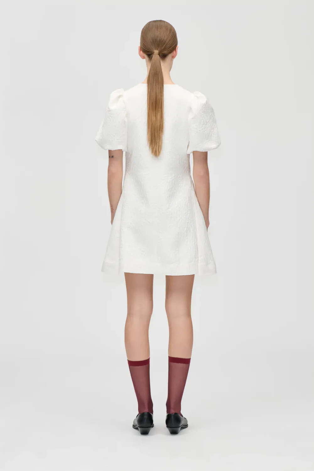 ANGLED PLEAT MINI DRESS - ARTIST FLOWER RELIEF STINE GOYA
