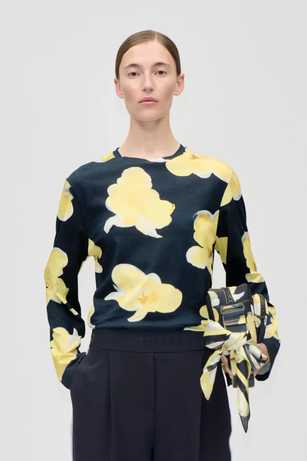 LONG SLEEVE T-SHIRT - YELLOW PETUNIAS STINE GOYA