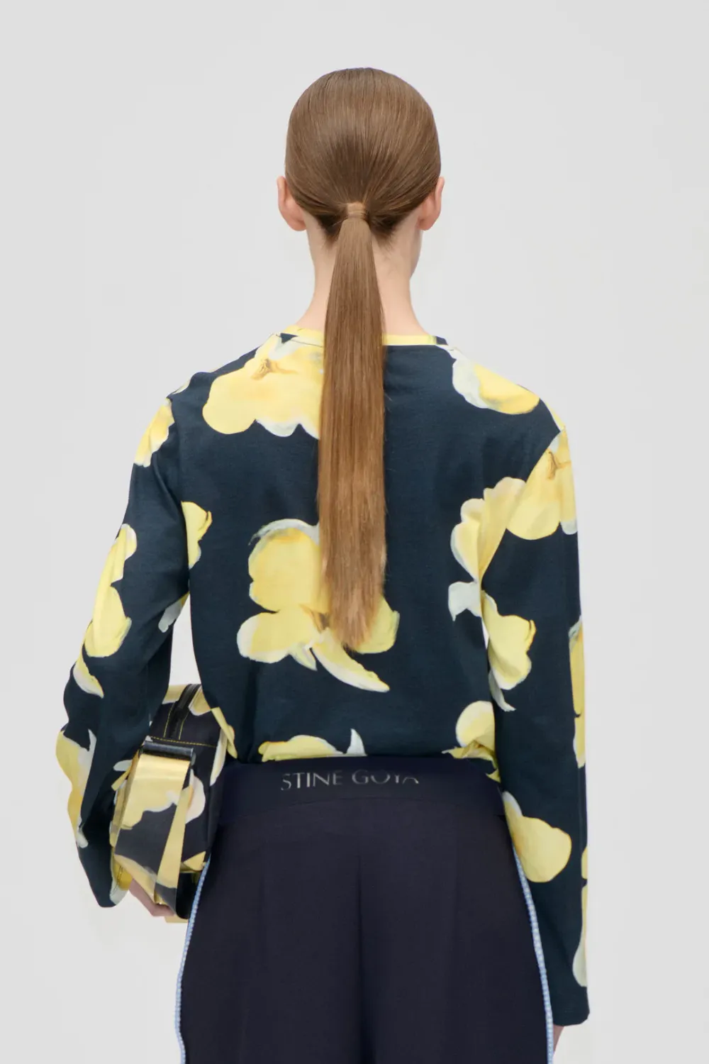 LONG SLEEVE T-SHIRT - YELLOW PETUNIAS STINE GOYA