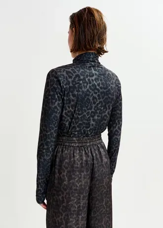 ISPERENZA TSHIRT - leopard ESSENTIEL