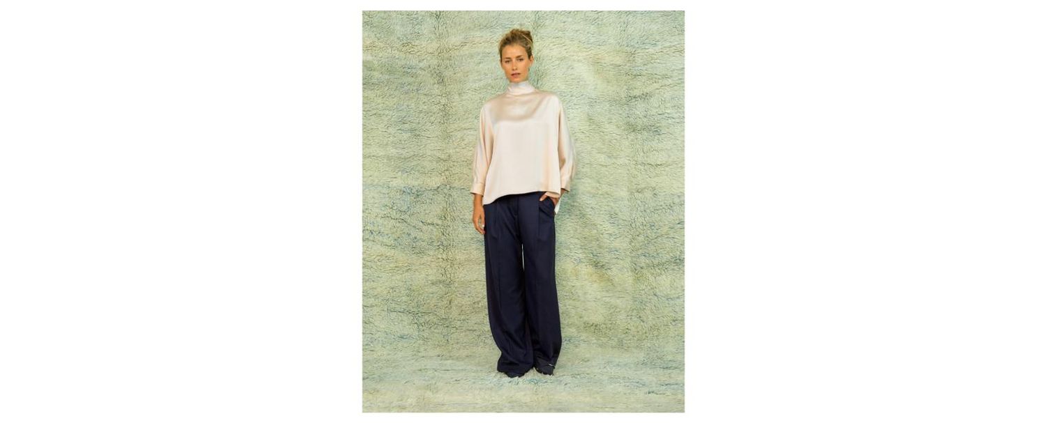 SEA ME HAPPY - Yuzu Top Satin Crepe - Cocktail Foam