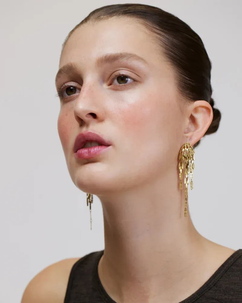 WOUTERS EN HENDRIX - Stud earrings with dangling leaves gold-plated