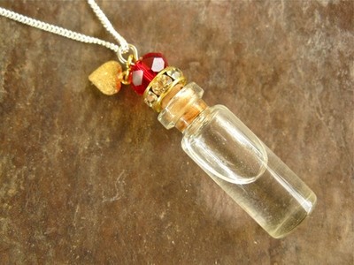 Necklaces: Glass / Lourdes