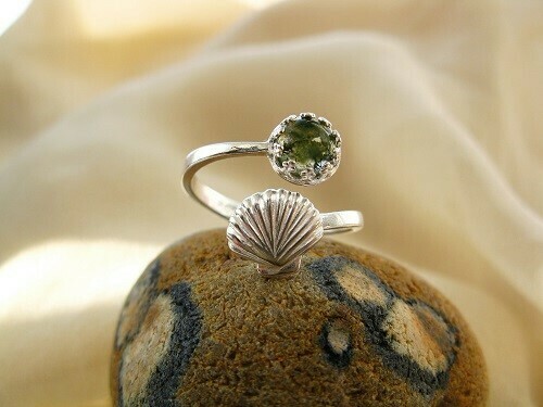 Camino de Santiago ring ~ Scallop shell, silver + green moss agate