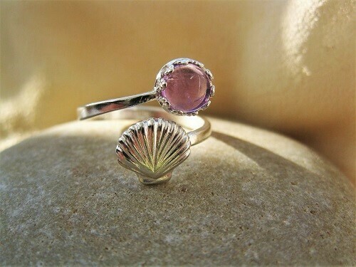 Camino de Santiago ring ~ scallop shell, silver + amethyst