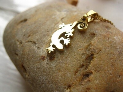 Lucky Gecko necklace ~ gold-plated, to guard a fun-loving friend