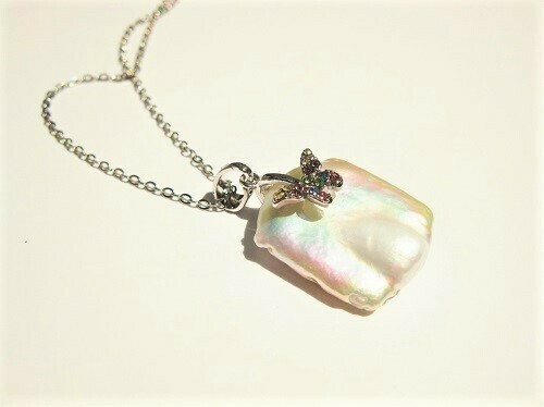 Pearl and butterfly necklace - for a new chapter in life