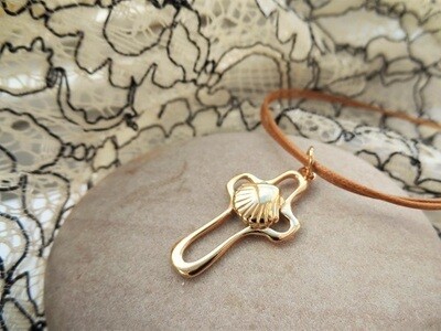 Cross with scallop shell ~ gold plated silver