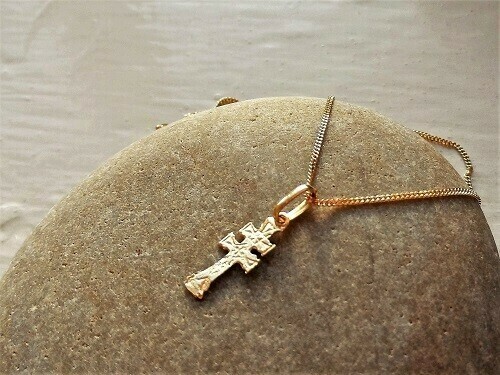 18ct Rose Gold Solid Cross Pendant – Bow & Co Jewellery Ltd