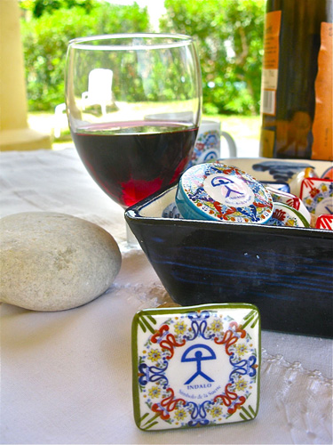 Ceramic wine stoppers ~ Indalo, square