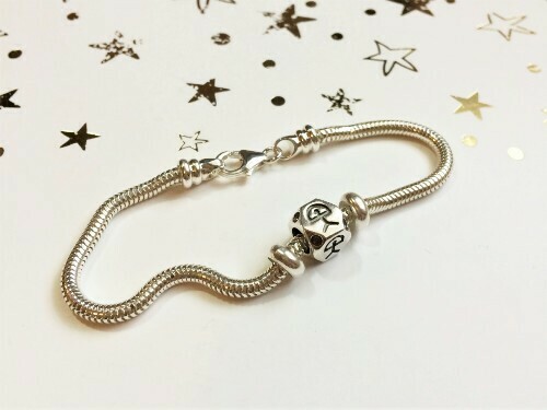 Indalo bead bracelet ~ silver, classic