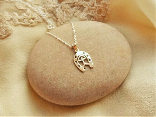 Indalo necklace ~ horseshoe, silver