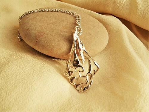 Indalo pendant necklace ~ abstract silver sails