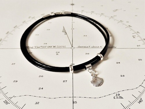 Camino memento or Journey inspiration bracelet - wraparound with scallop shell