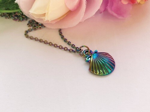 Wellbeing gift for good health wishes - Shell necklace