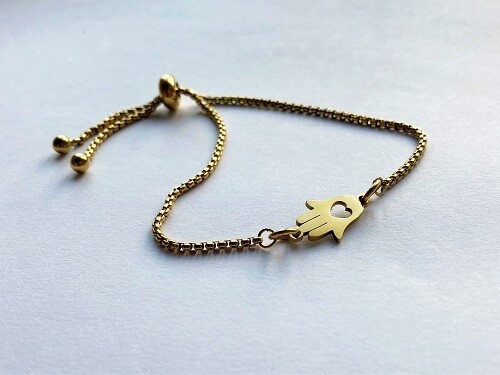 Wellbeing gift that says Be Well - Hamsa bracelet