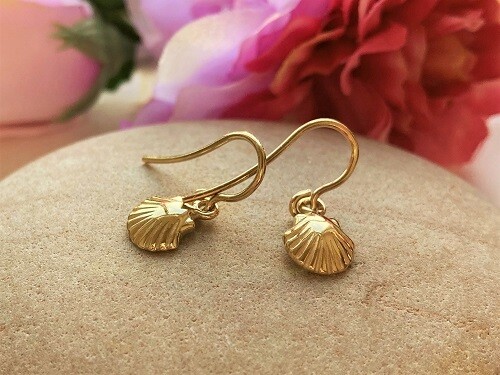Scallop shell earrings for hope and safe travels - gold vermeil