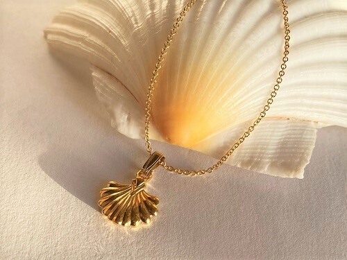 Camino de Santiago necklace ~ gold vermeil