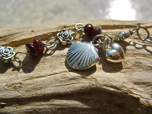Scallop shell bracelet - safe travels ~ garnet