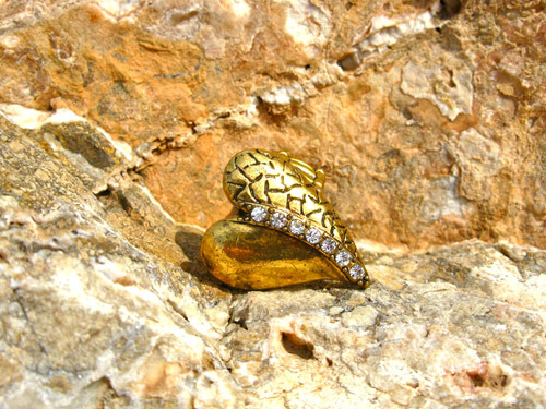 Chunky gilt-tone heart ring