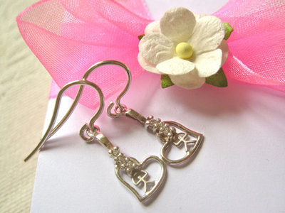 Indalo earrings ~ silver + zirconite, heart