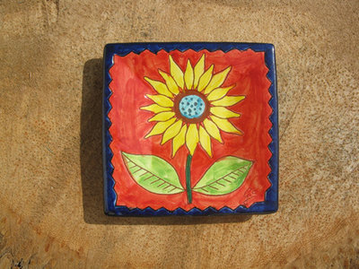 Spanish plate ~ sunflower, square
