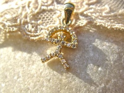 Indalo pendant ~ classic, 18ct gold + zirconite