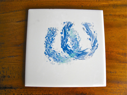 Lucky horseshoe tile coaster ~ ocean