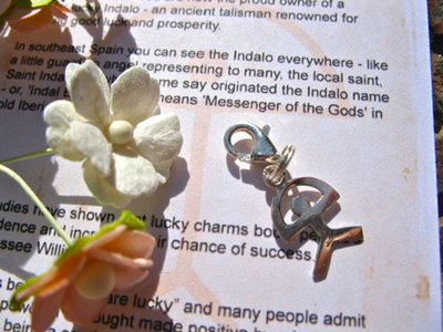 Indalo charm ~ classic clip-on